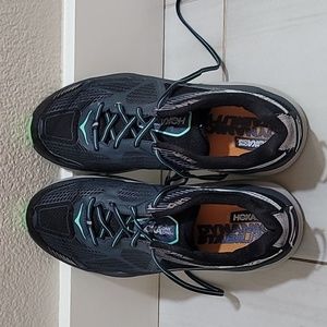 HOKA CHALLENGER ATR3